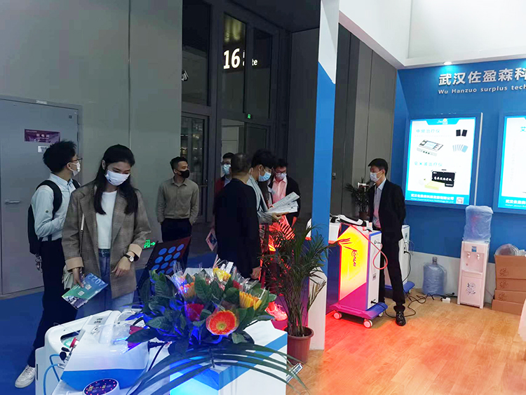 聚焦CMEF | 第86届中国国际医疗器械博览会—首日精彩纷呈(图7)